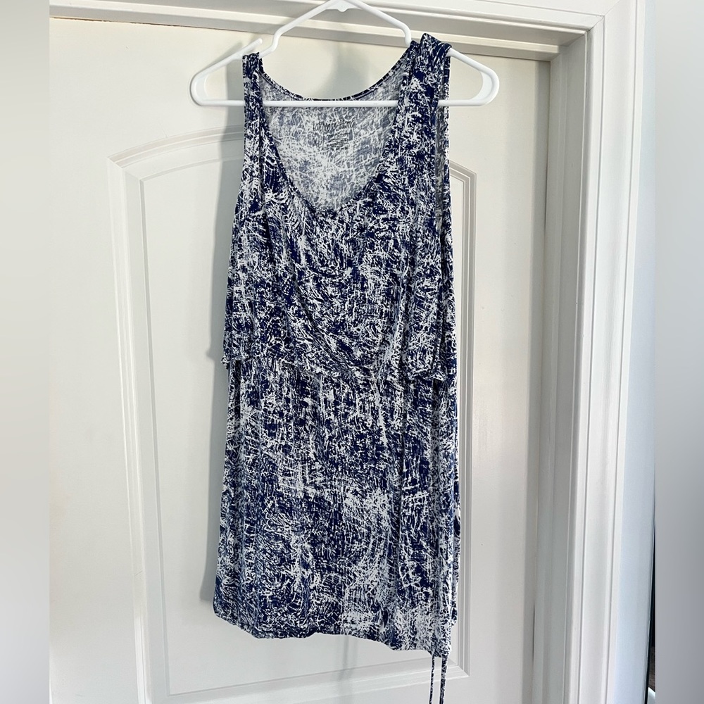 Latched mama tank nursing/maternity. GUC